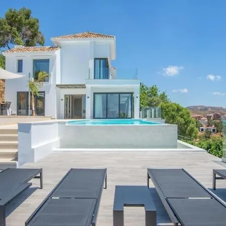 Sunrise 7bedrooms By Lodgerstrip Budget Holidays
